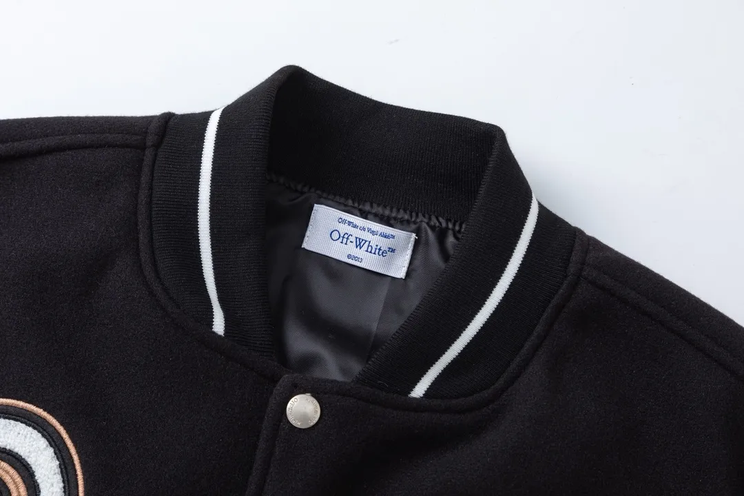 S21#P660, offwhite heavy-duty embroidered leather baseball jacket. The body is made of woolen fabric. Couple's jacket. Black size: S M L XL
